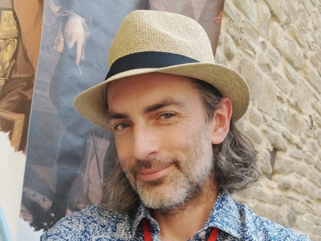 Questa immagine ha l'attributo alt vuoto; il nome del file è t-1024x770.jpg